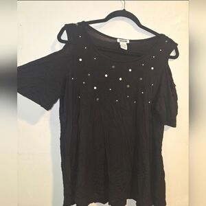 Dizzire Black Studded Cold Shoulder Tee